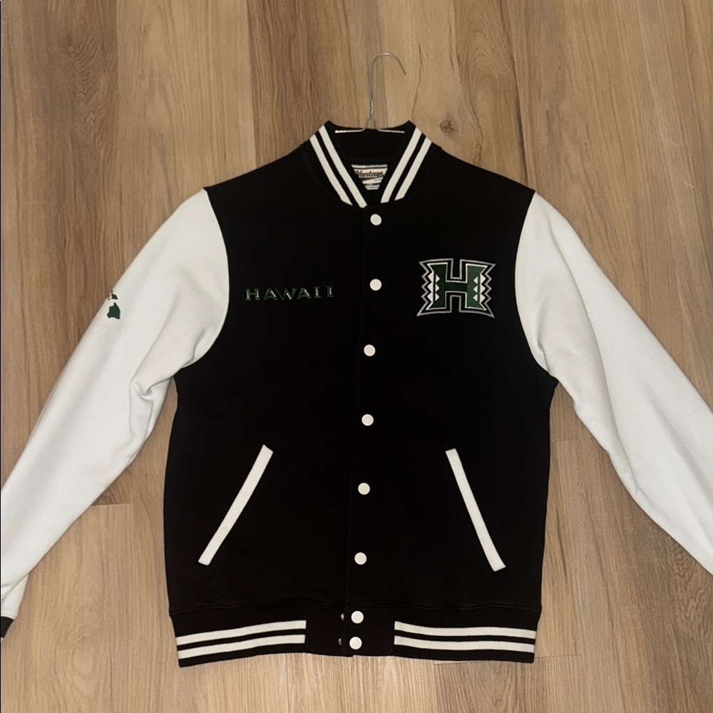 Hawaii university Varsity Jacket s/m worn once dry cleaned